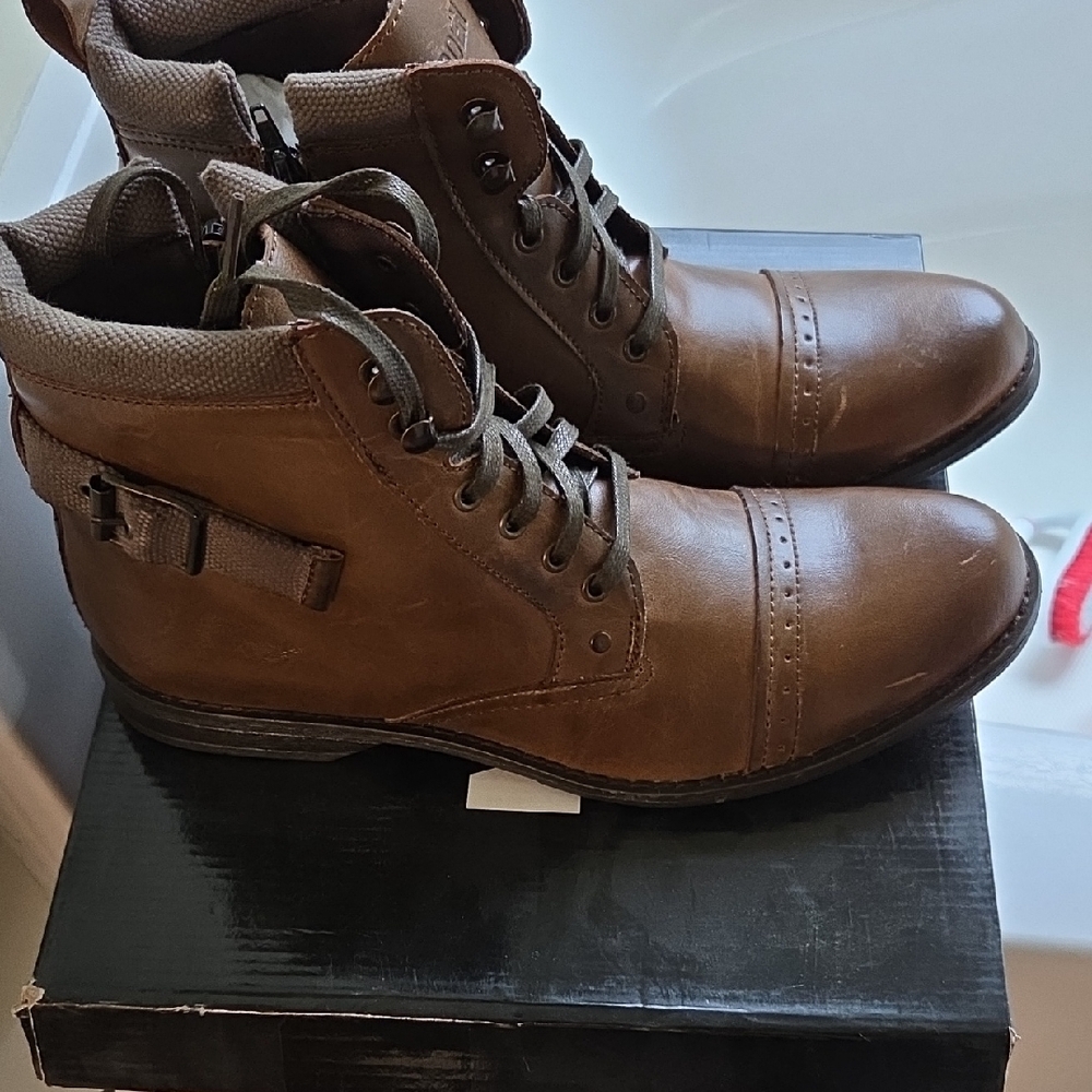 Steve Madden Brown Leather Brogue Boots